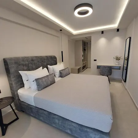 Avra Hotel
